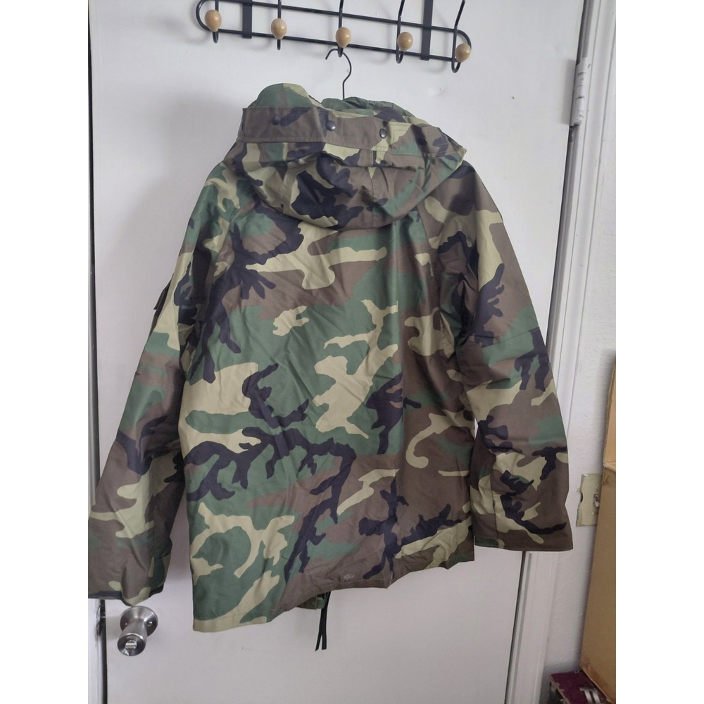 US Military Parka Jacket Men Cold Weather Field Coat Small - Picture 3 of 3